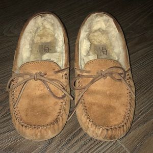 Ugg Dakota slippers